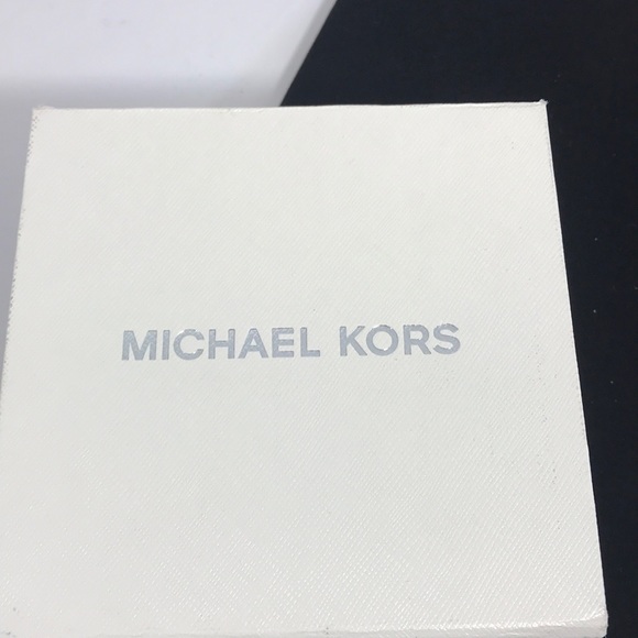 🆕Michael Kors Hamilton Pendant Necklace,16" + 4" - Picture 7 of 7